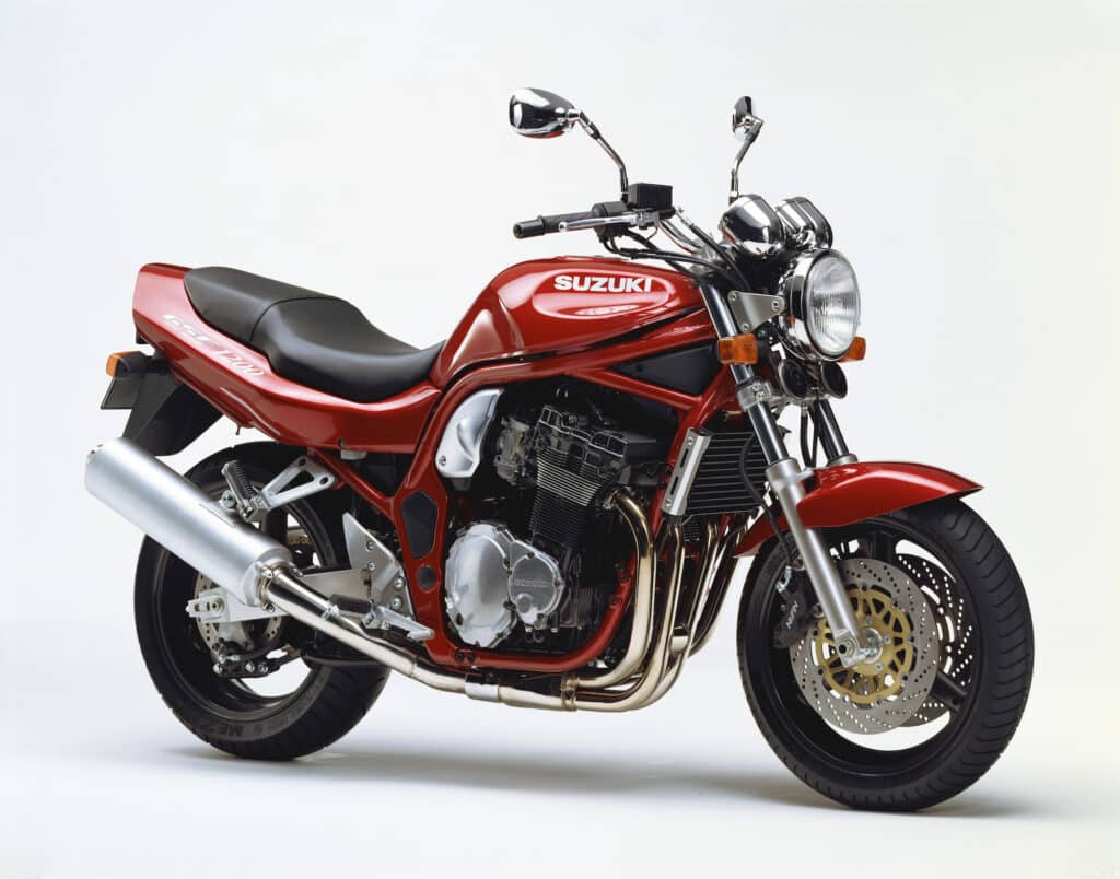 1995 Suzuki Bandit 1200 GSF1200 Red studio