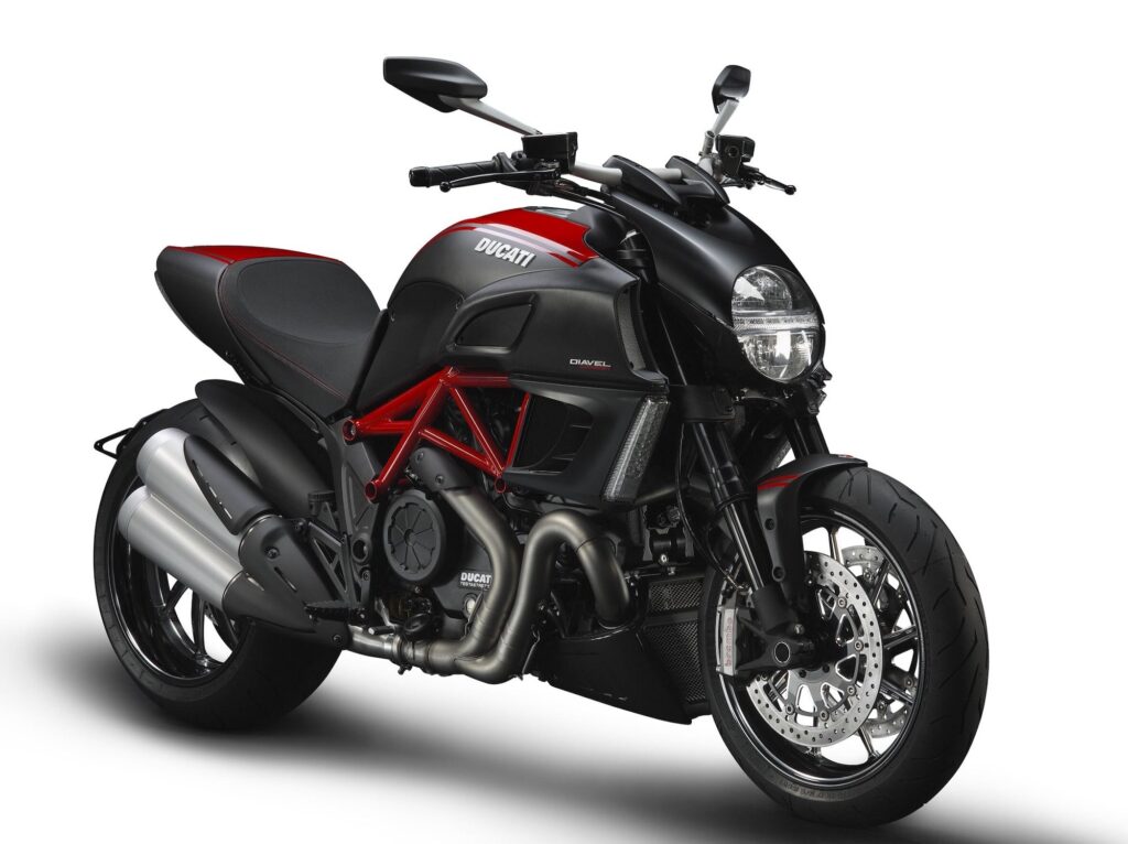 2011 Ducati Diavel Studio Front RHS
