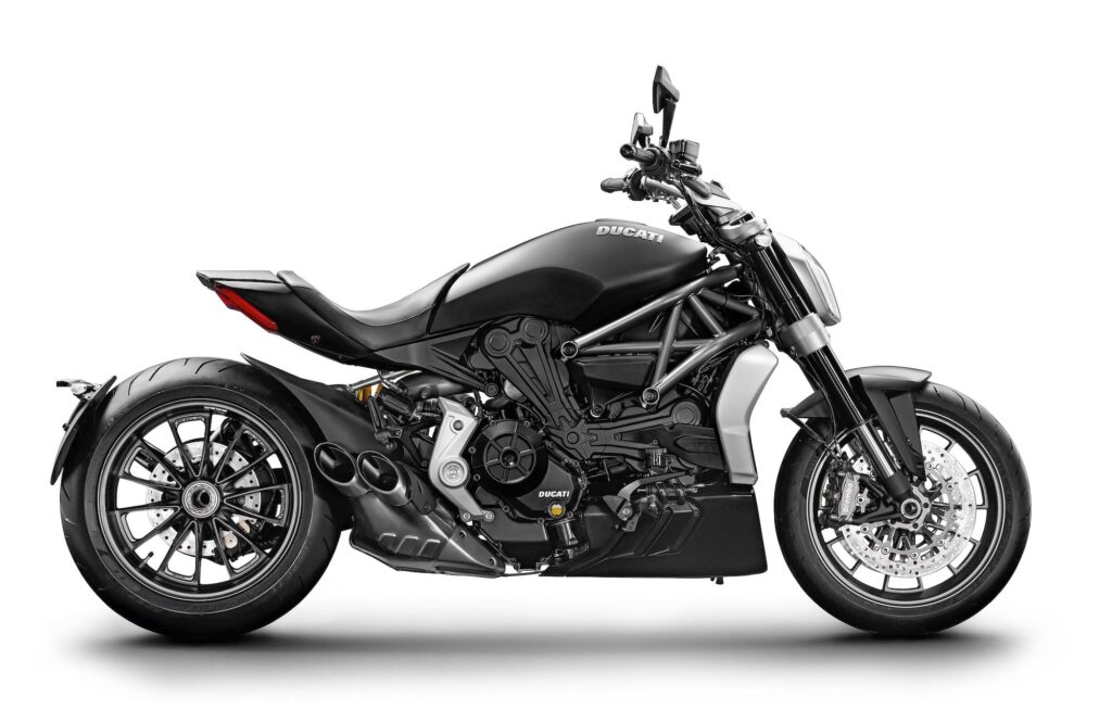 2016 Ducati XDiavel RHS studio