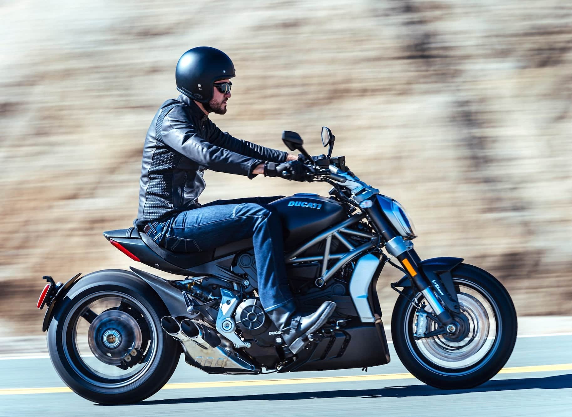 2016 Ducati XDiavel S RHS 3 4 riding position 2