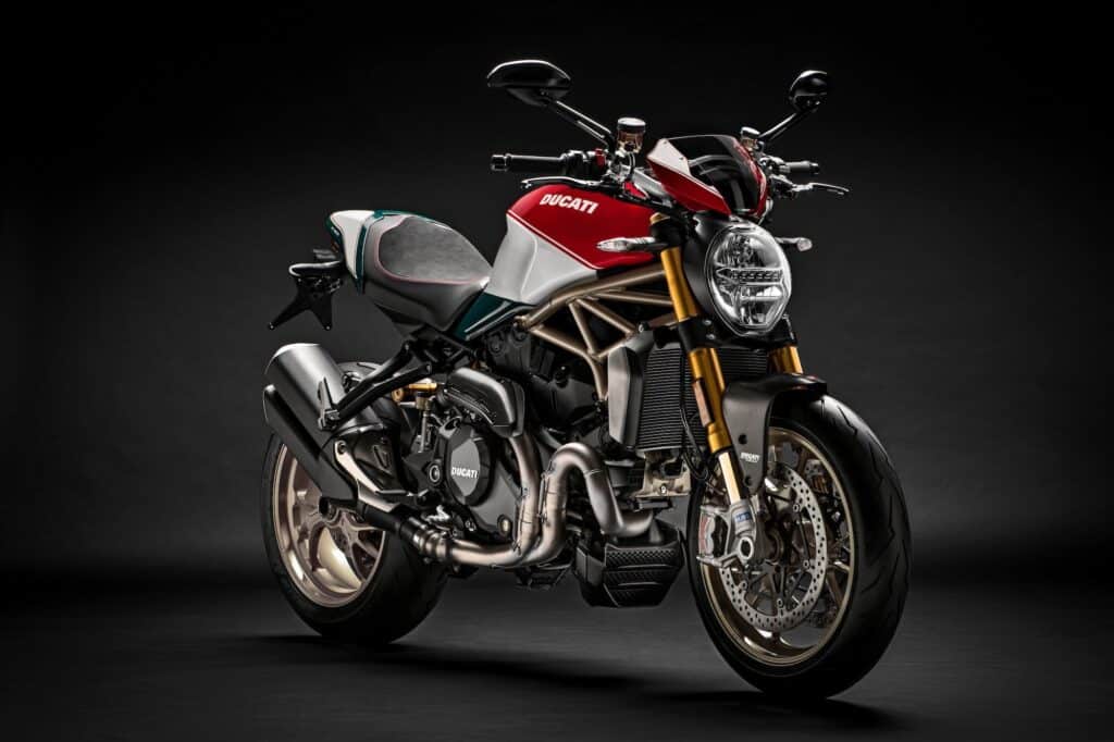 Ducati monster 1200 dimensions hot sale