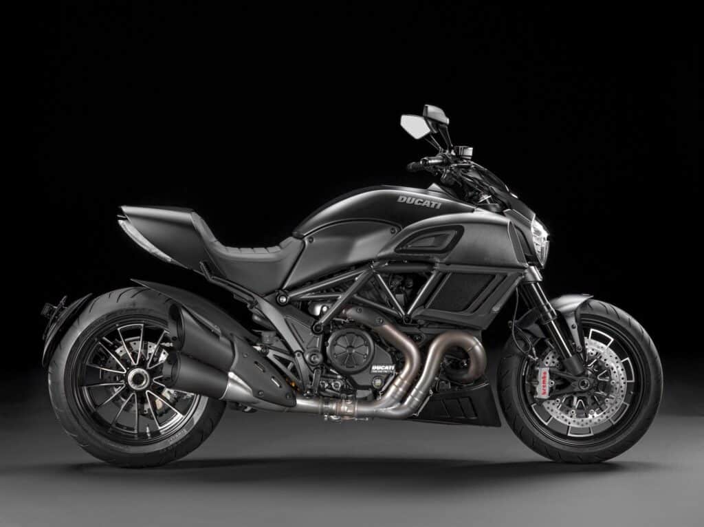 2015-2018 Ducati Diavel Base Model Black RHS
