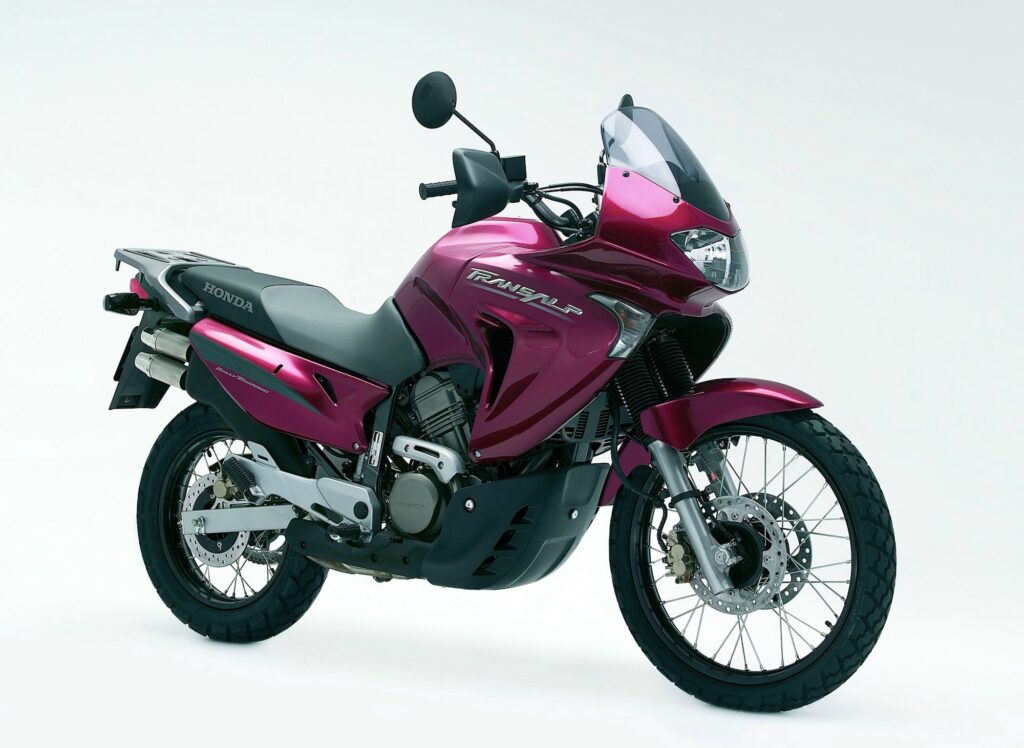 Honda Transalp XL650V RHS 3-4