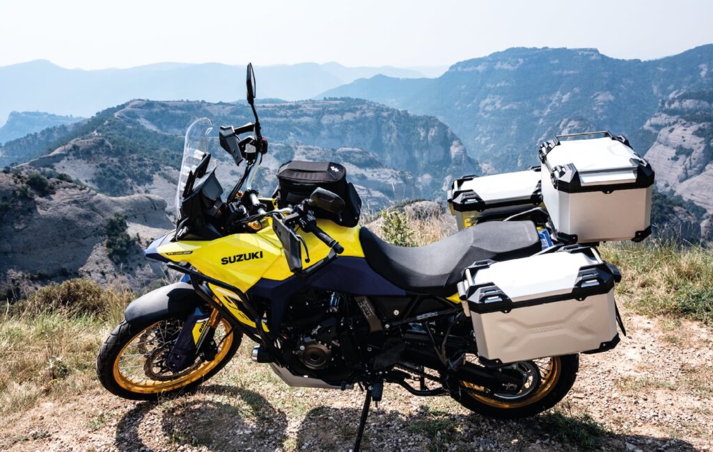 Suzuki V-Strom 800DE with cases LHS mountain view