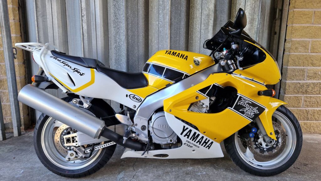 Yellow Yamaha YZF1000R Thunderace