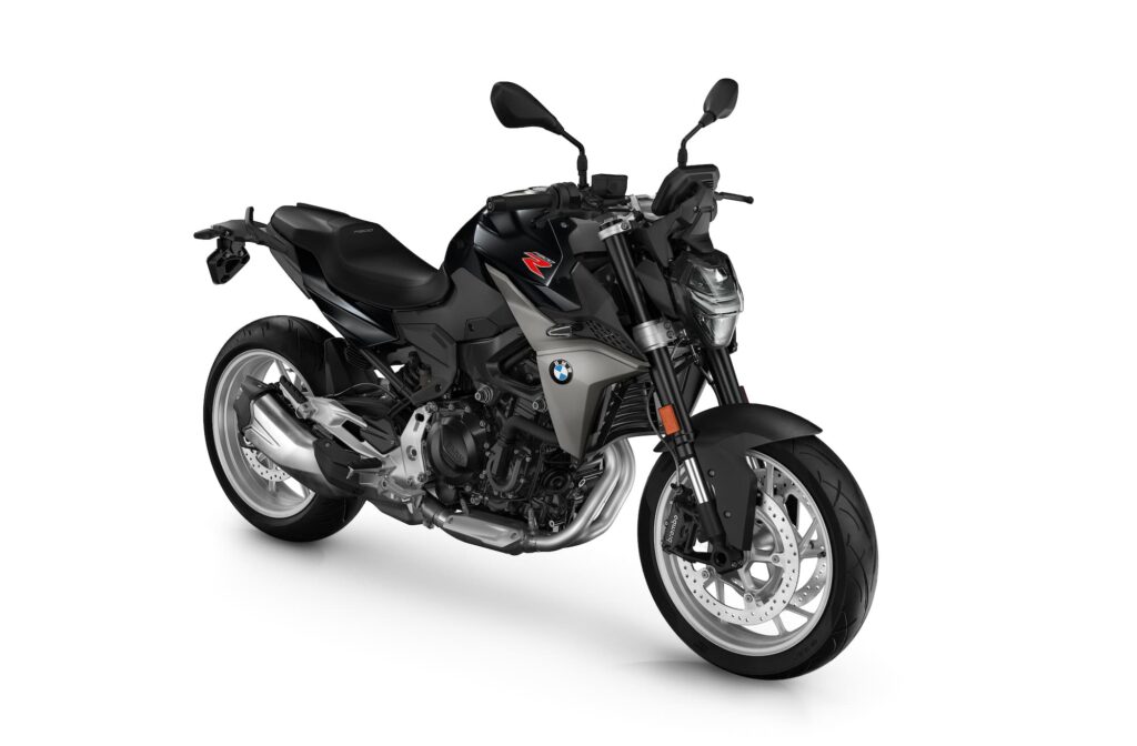 BMW F 900 R Studio RHS 3-4 black