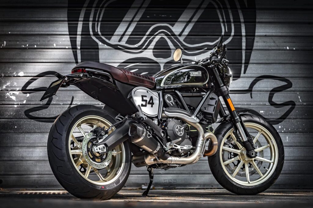 Ducati Scrambler Cafe Racer RHS 3-4 static