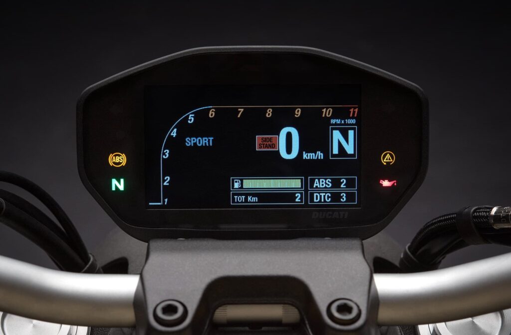 2018-2020 Ducati Monster 821 tft display