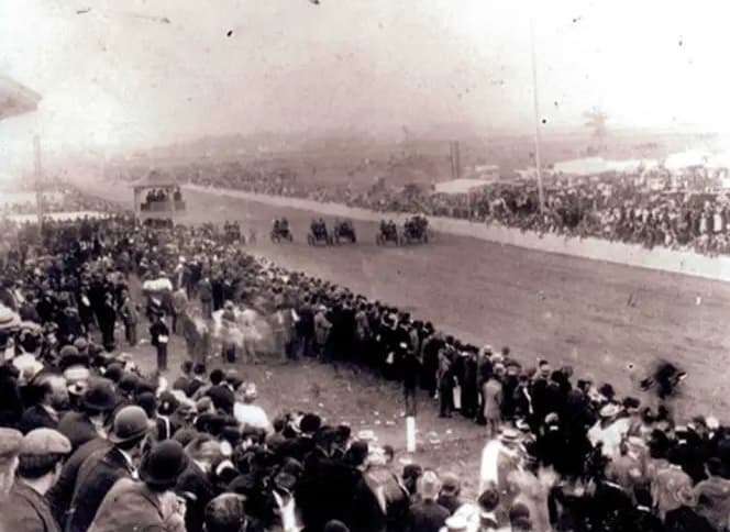 "Get a horse!" yelled by spectators at the first automotive race, 1896