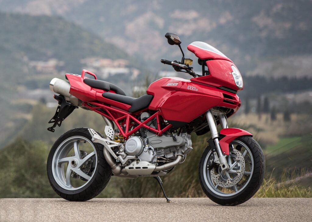 Ducati Multistrada 1000DS RHS Static outdoor