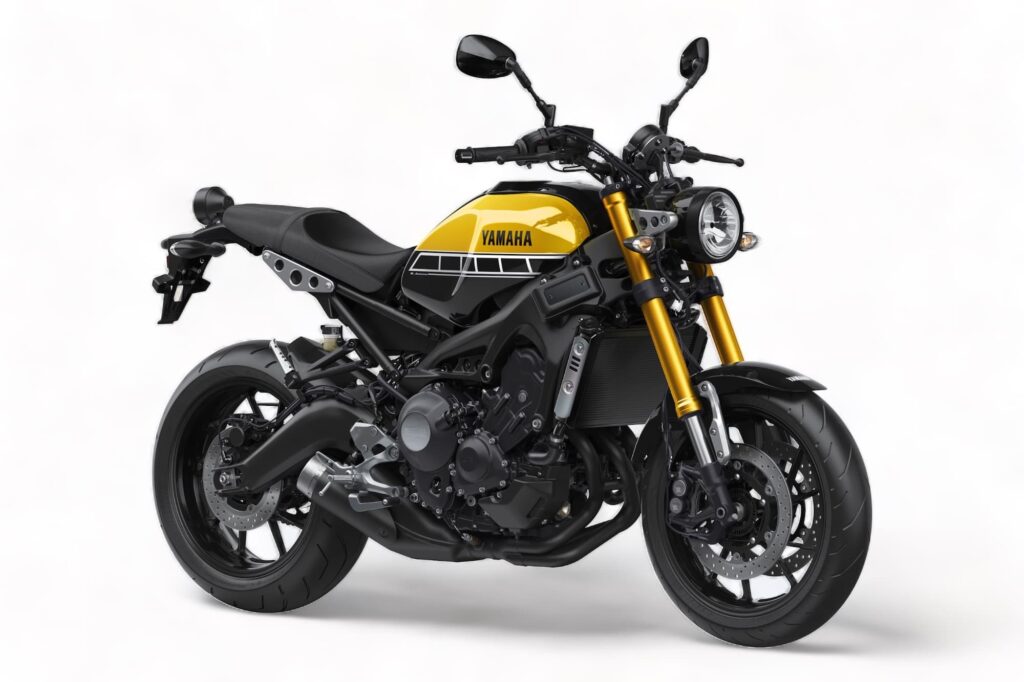 2016 Yamaha XSR900 Anniversary RHS 3-4