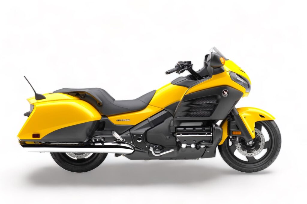 Honda Gold Wing F6B yellow RHS studio