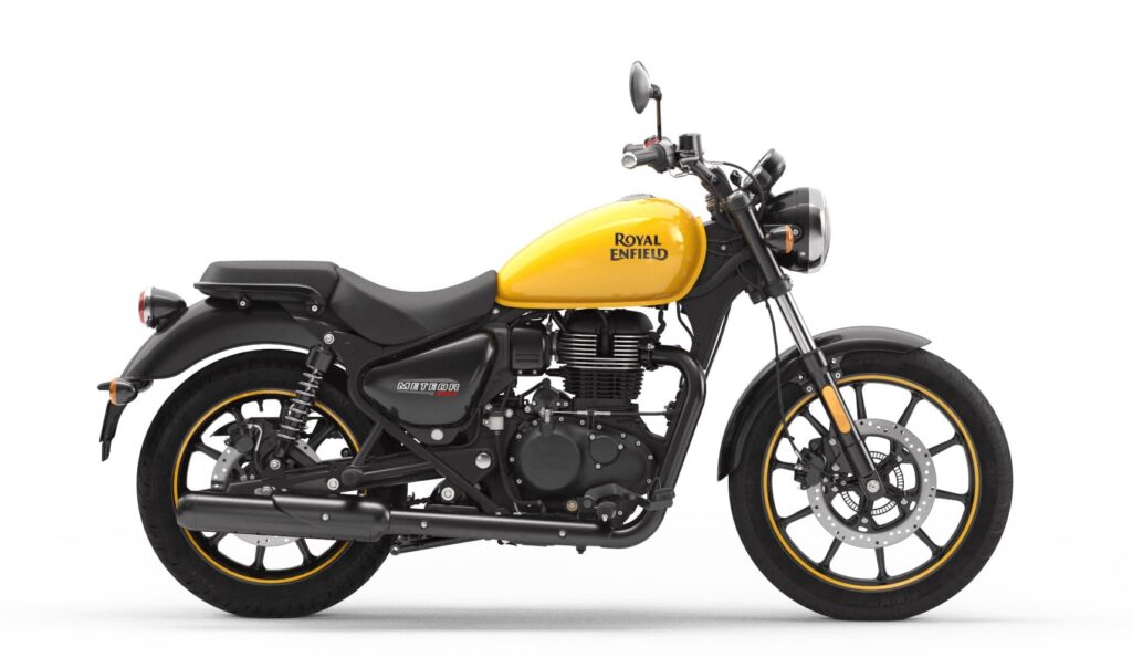 Royal Enfield Meteor 350 Yellow RHS studio