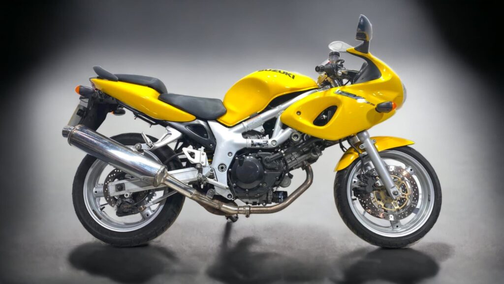 Suzuki SV650 1st gen, yellow, RHS