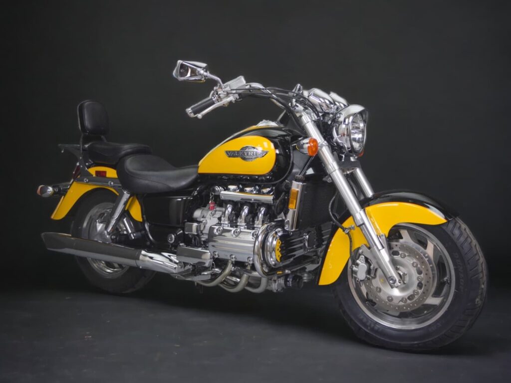 Yellow Honda Valkyrie GL1500 RHS 3-4