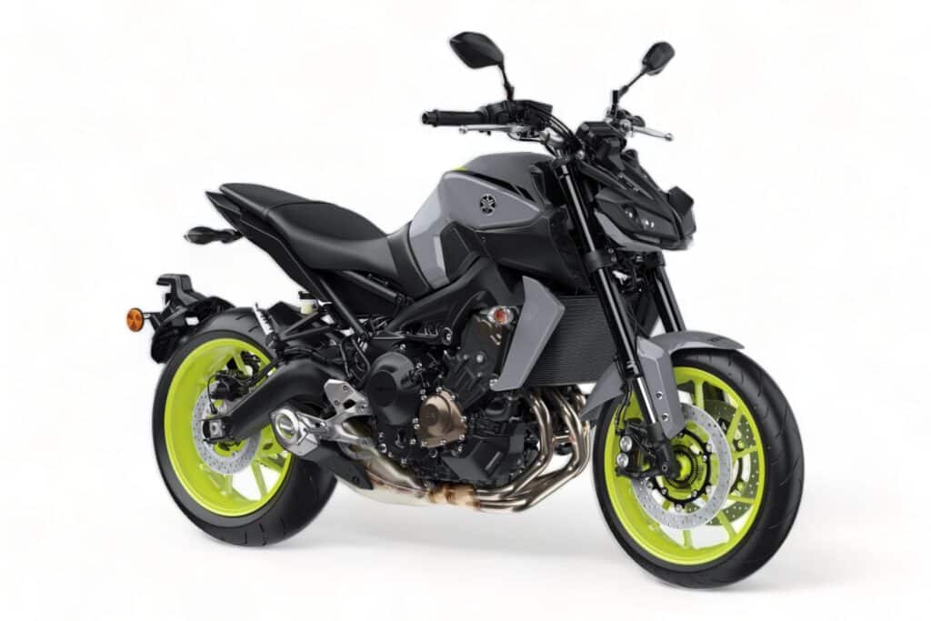 2017 Yamaha MT-09 silver with fluoro wheels