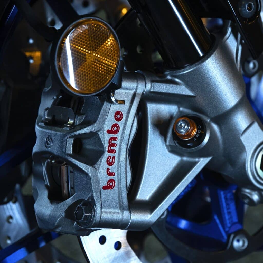 2024 Yamaha MT-09 SP Detail Brembo Stylema calipers