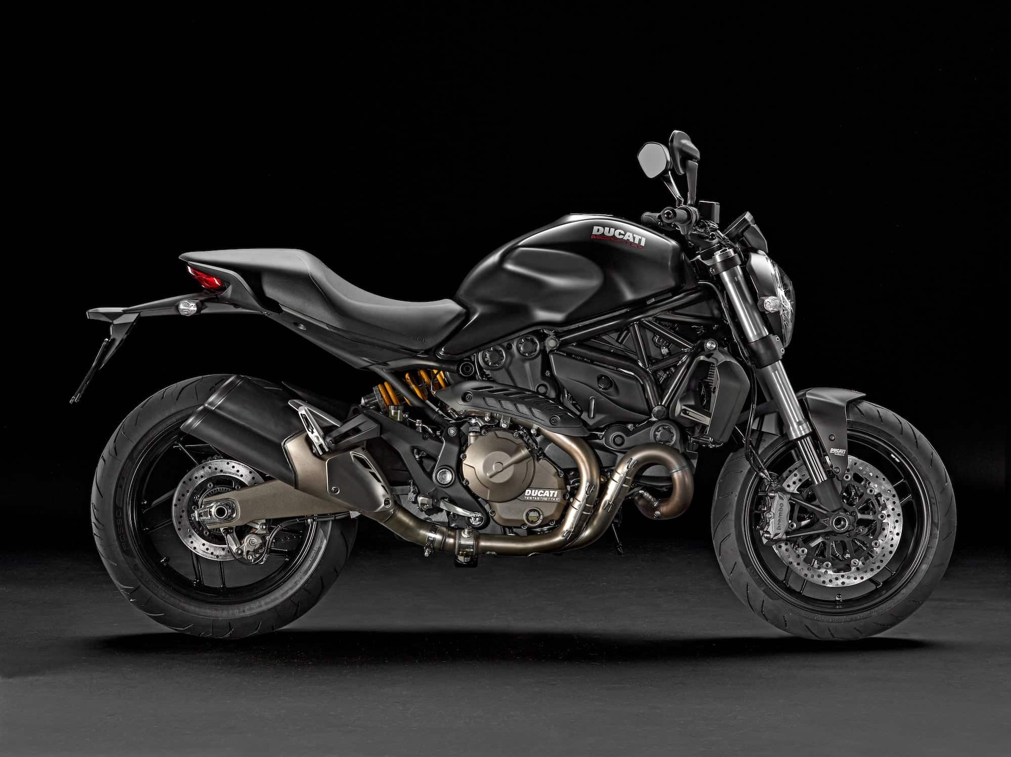 2015 Ducati Monster 821 Dark Studio rhs