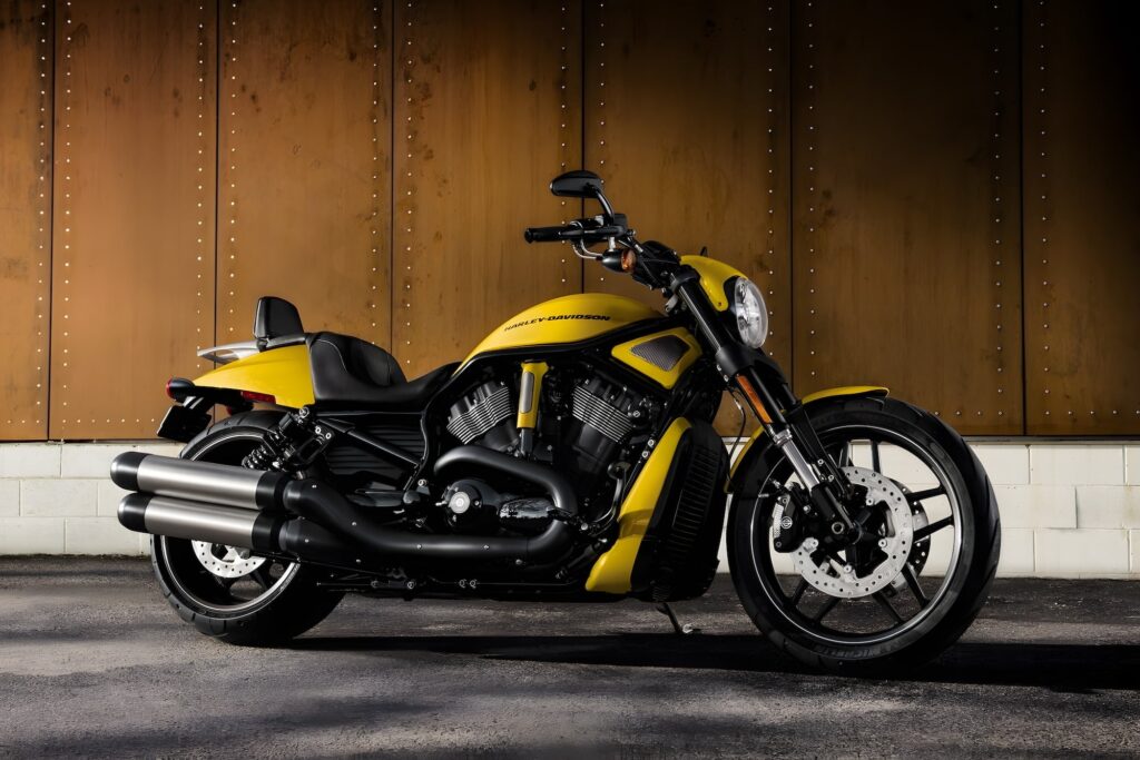 2017 Harley-Davidson VRSCDX Night Rod Special yellow rhs 3-4