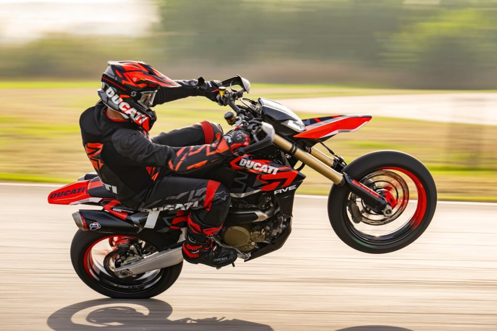Ducati Hypermotard 698 RVE action shot wheelie