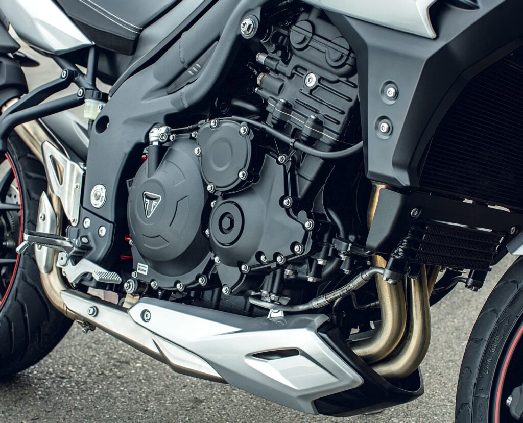 Triumph Tiger Sport (1050) Review — What I Like About You! - Motofomo