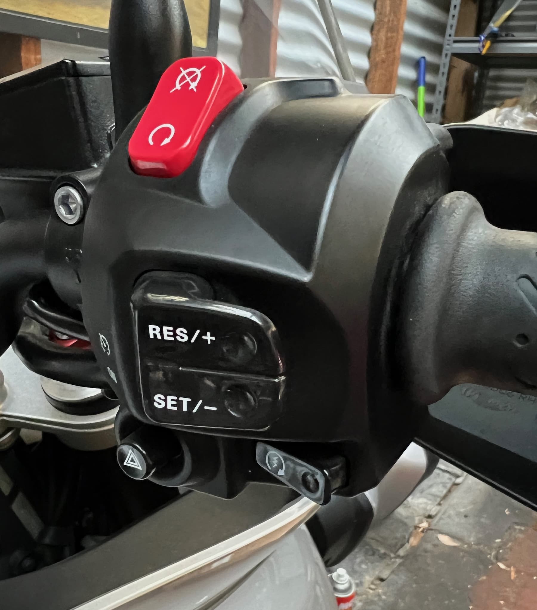 Triumph Tiger Sport (1050) Review — What I Like About You! - Motofomo