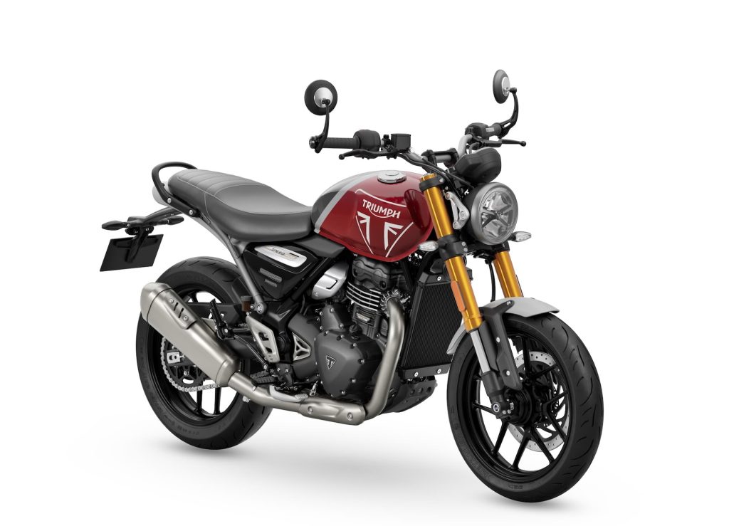 Triumph 400 Model Guide 3 2024 Triumph Speed 400 Carnival Red RHS 3-4