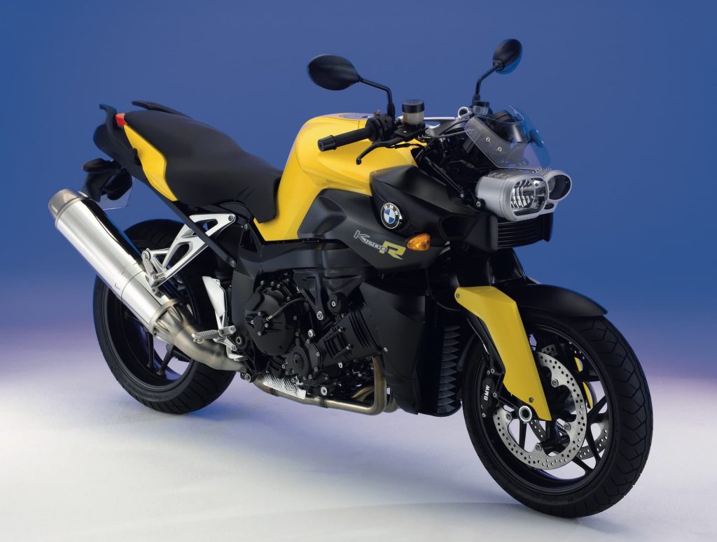 All About the 2005+ BMW K 1200 S/R and K 1300 S/R/GT 7 BMW K 1200 R studio