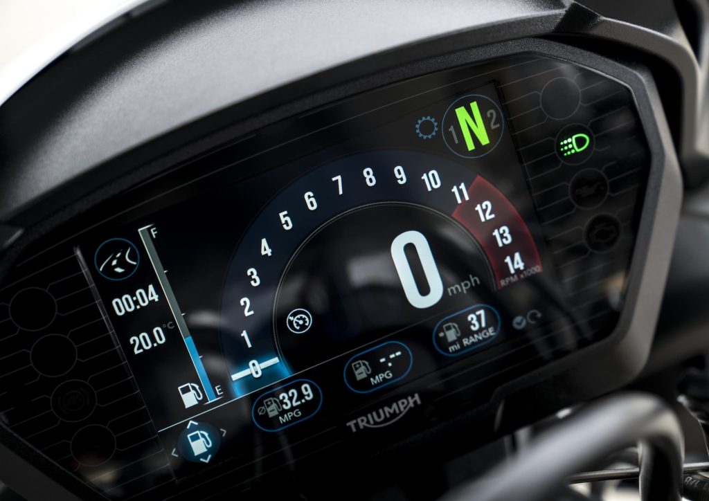 The Triumph Speed Triple Model history, 1994-today. 20 2018 Triumph Speed Triple S TFT Display