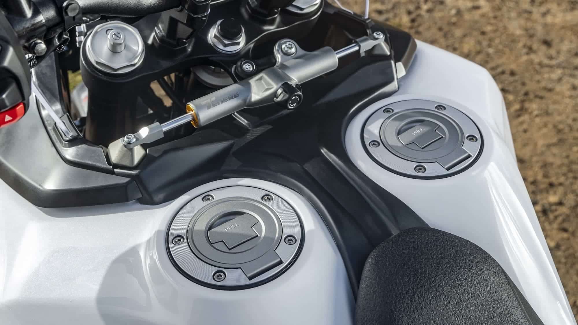 Yamaha Ténéré 700 Model Variants / Buyer’s Guide 2019-2026 23 2026 Yamaha Ténéré 700 World Raid dual aluminium fuel tanks