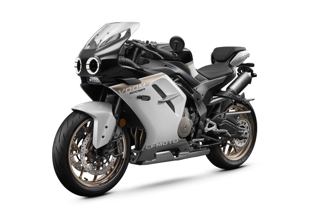 Kawasaki Ninja ZX-4R / ZX-4RR Review — The Return of the Heyday of Small Fours 14 CFMOTO 500SR Voom LHS 3 4 studio