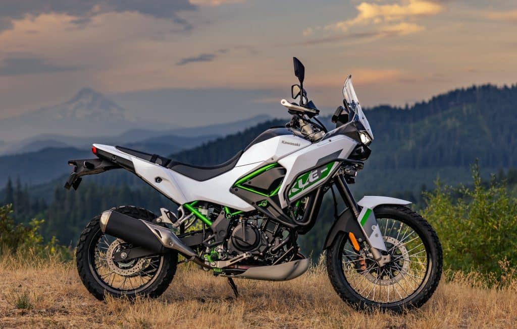 2026 Kawasaki KLE500 Review — Old Name, Better Timing 1 Kawasaki KLE500 RHS Static