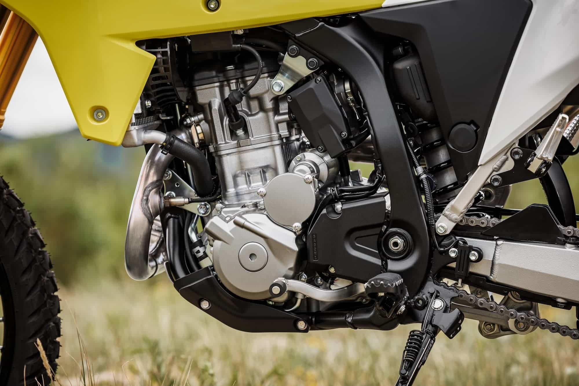 Suzuki DR-Z4S and DR-Z4SM Buyer’s Guide — Somewhat Modern, Still a DR-Z 6 Suzuki DR-Z4 398 cc single-cylinder engine installed in the frame