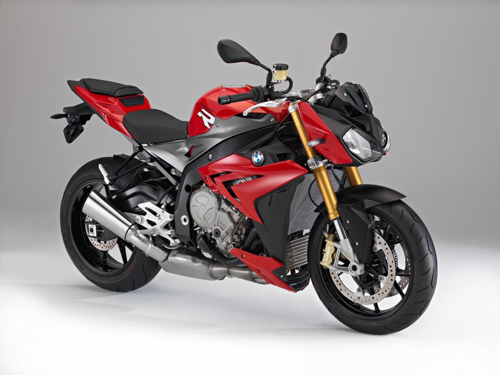 Godzilla Everyday: The Suzuki GSX-S1000 Series 25 2014 BMW S 1000 R Red RHS diagonal studio