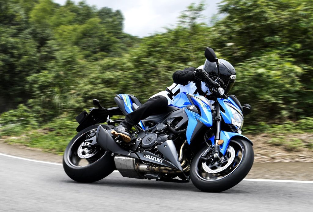 Godzilla Reborn: The Suzuki GSX-S1000 Series 20 2020 Suzuki GSX-S1000 riding through a curve