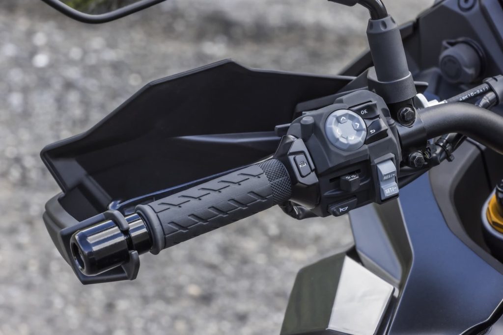 Godzilla Reborn: The Suzuki GSX-S1000 Series 18 2024 Suzuki GSX-S1000GX left handlebar switches and cruise control buttons