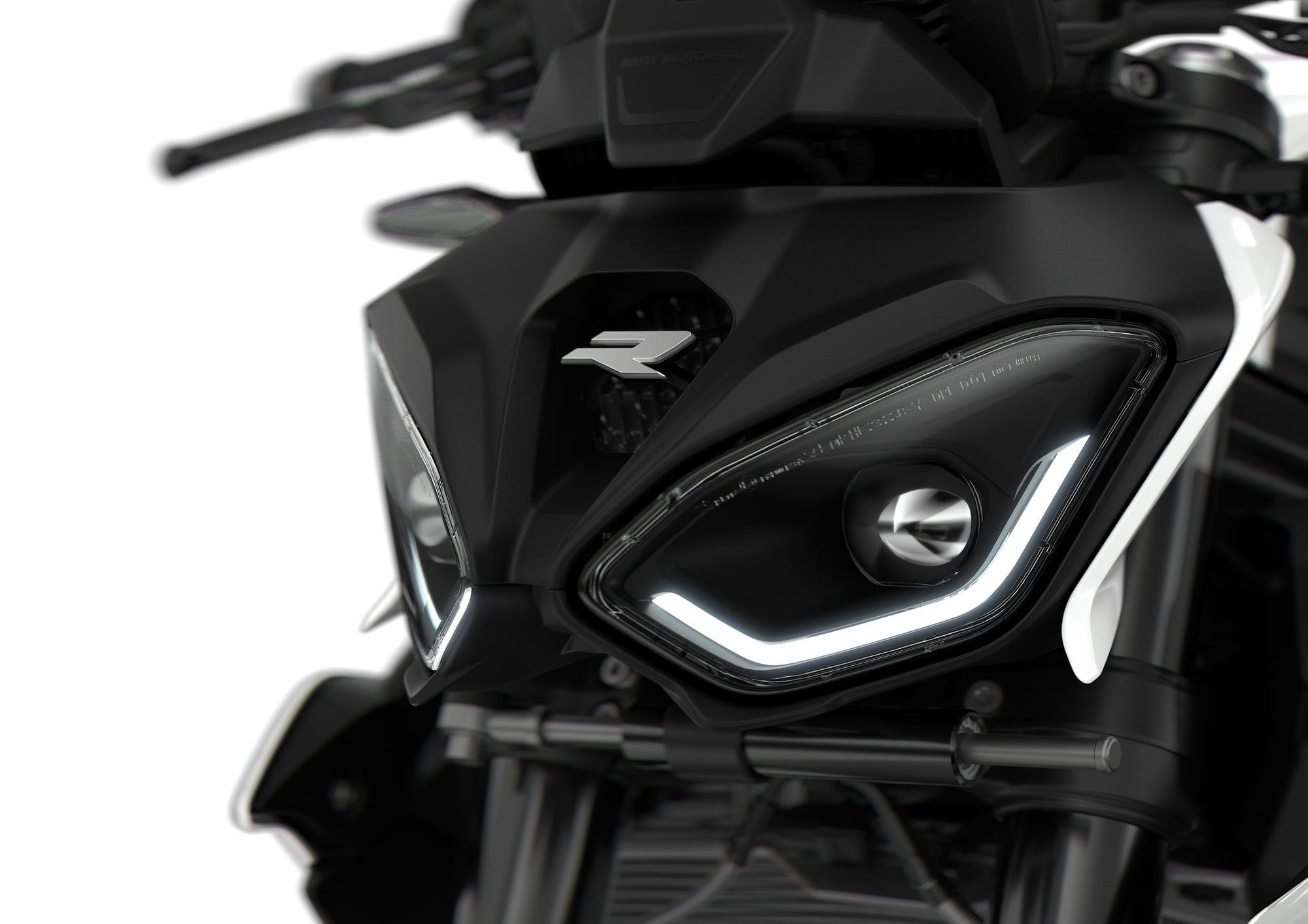 BMW S 1000 R: Complete Buyers Guide to Everyday Awesome 10 Close view of the 2025 BMW S 1000 R dual-flow LED headlight